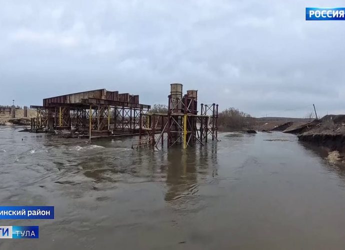 В Орлово возводят мост, которому будет не страшен паводок