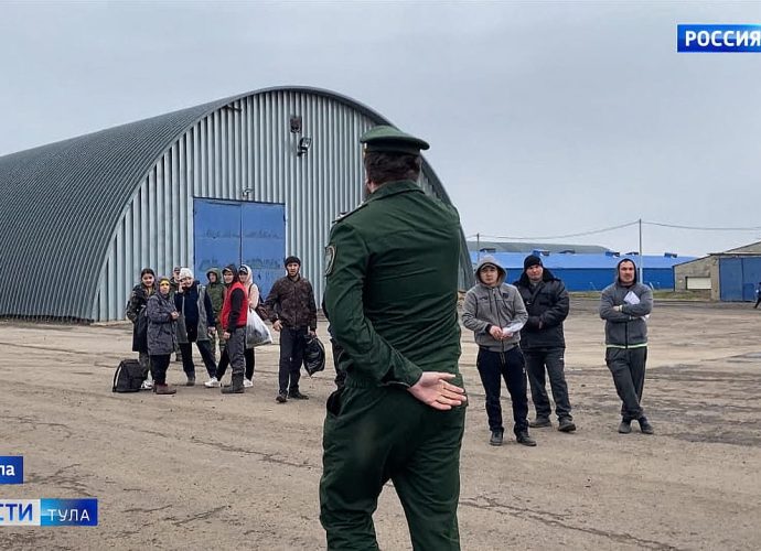 Тульские силовики выявили ещё 15 мигрантов-нелегалов