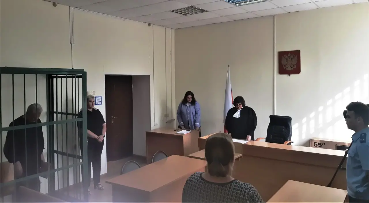 Житель Кимовского района убил знакомого палкой