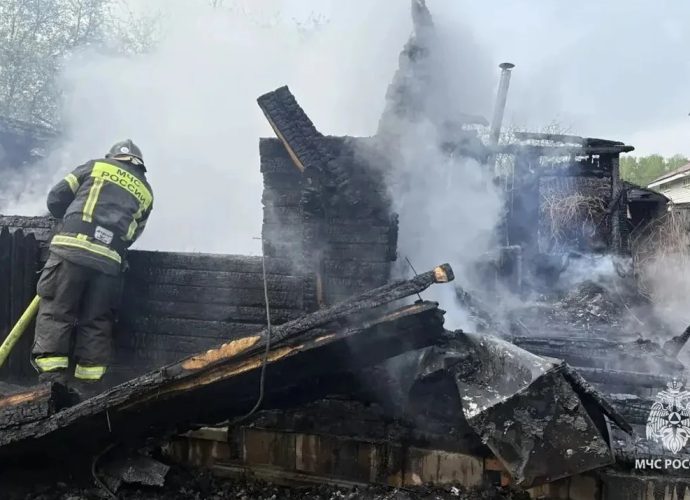 За минувшие сутки, 12 мая, на территории Тульской области спасатели ликвидировали 4 техногенных.