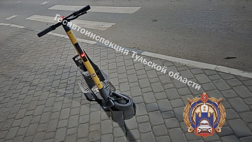 В Туле произошло ДТП с участием автомобиля и средства индивидуальной мобильности.