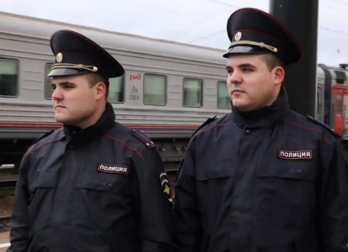 В День близнецов братья рассказали о своей службе в тульской транспортной полиции