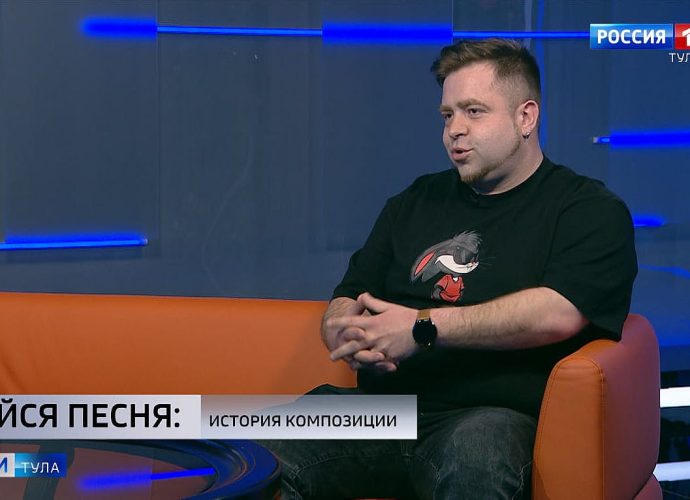 Солист ансамбля «Куликово поле» дал второе рождение песне «Подари»