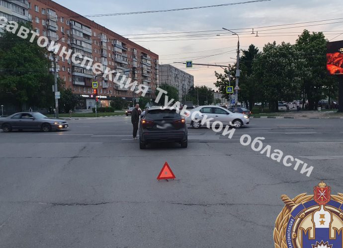 Вечером 14 мая в Туле произошло ДТП с участием несовершеннолетнего велосипедиста.
