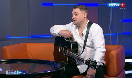 Сергей Лукьянчиков: Солдатам приятно, что им везут не только боеприпасы и продукты, но и духовную пищу