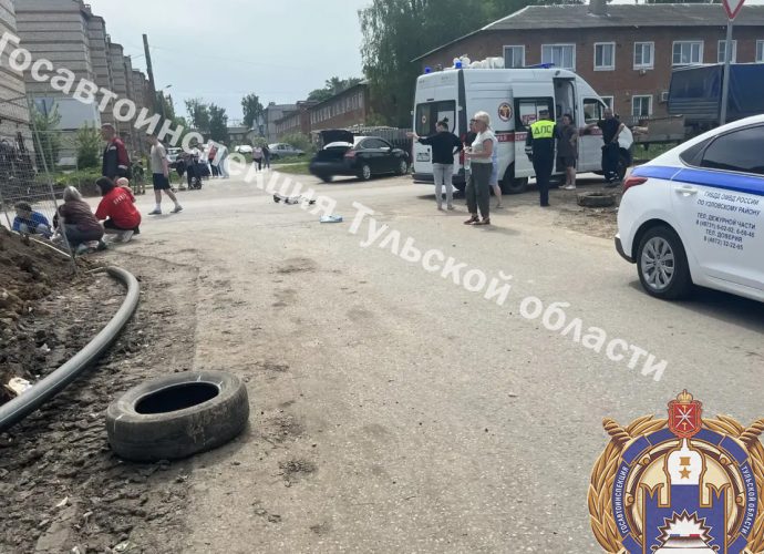 17 мая в поселке Дубовка города Узловой произошло ДТП с участием несовершеннолетних.
