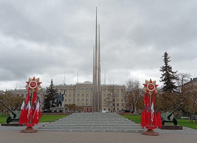 На площади Победы ограничат движение и парковку в День памяти и скорби
