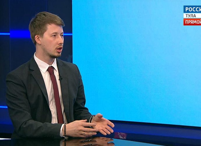 В гостях заместитель директора направления «Социальные проекты», директор Дивизиона семьи и демографии Агентства стратегических инициатив Григорий Сайфуллин