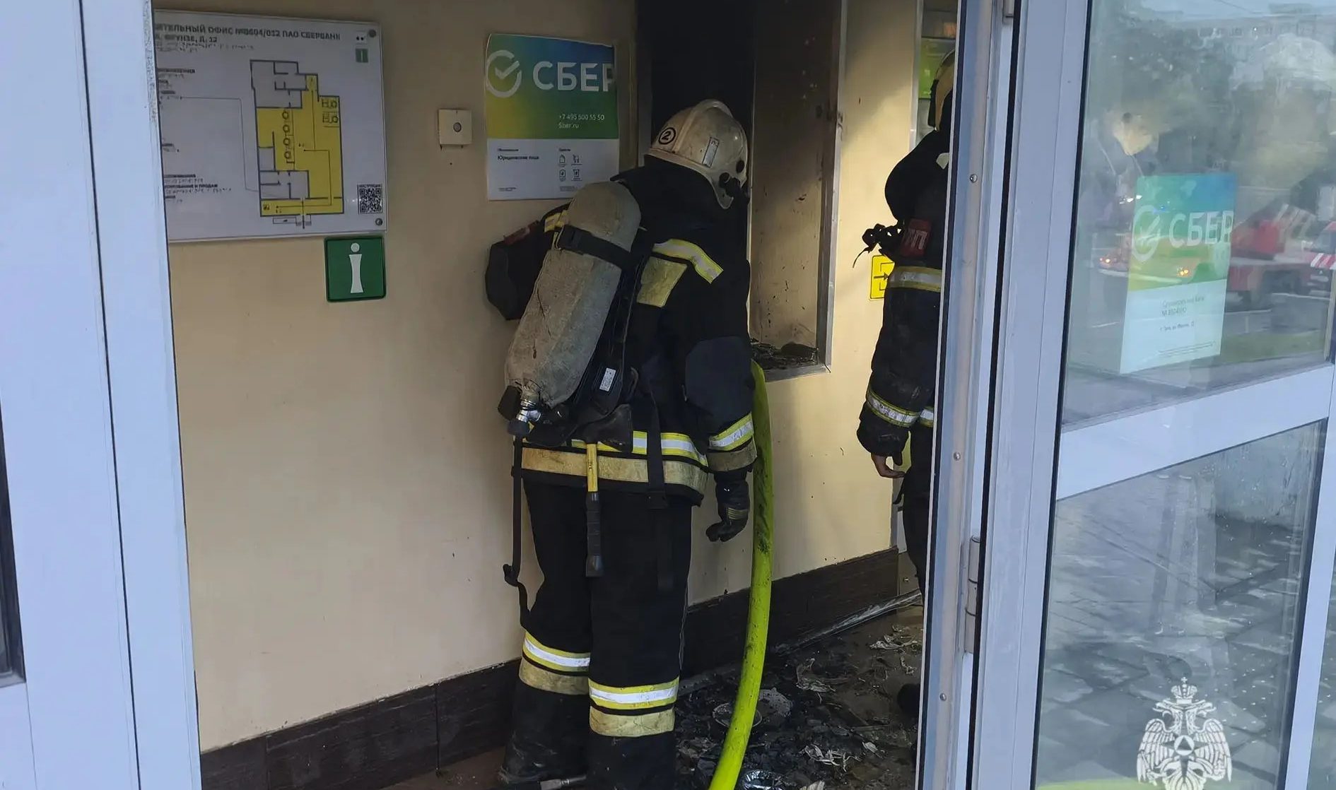 Два банка и пять жилых зданий горели в Тульской области 15 июня Два банка и пять жилых зданий горели в Тульской области 15 июня