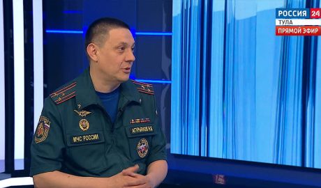 Автомобиль выгорает полностью за 10 минут: интервью со спасателем МЧС Николаем Агурьяновым Автомобиль выгорает полностью за 10 минут: интервью со спасателем МЧС Николаем Агурьяновым