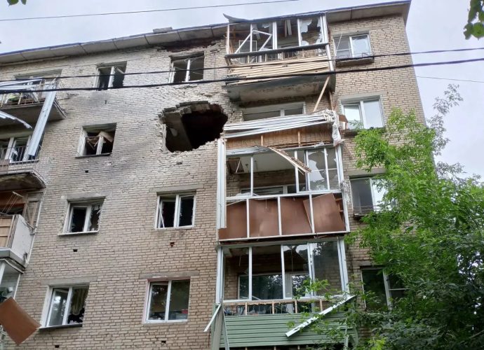 В Щекино разбирают завалы в атакованном БПЛА доме