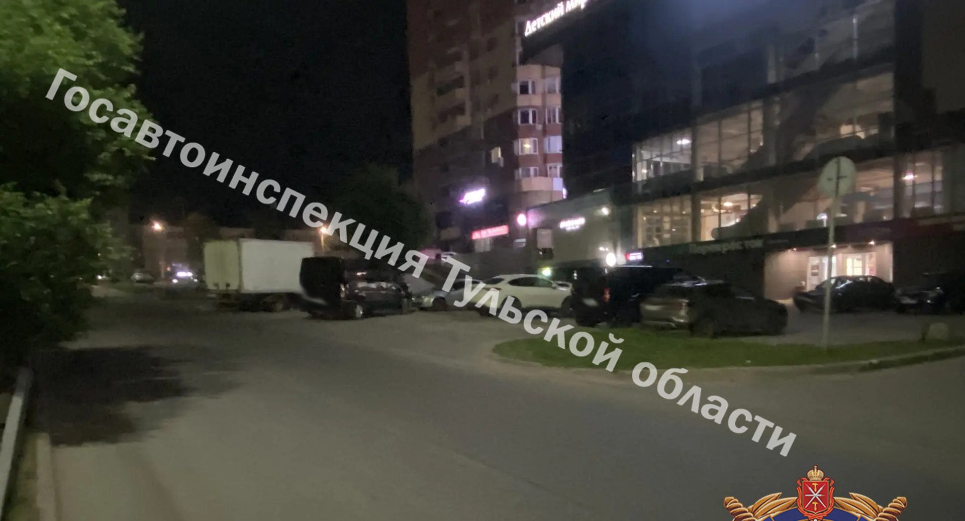 В Туле мотоциклист пострадал при опрокидывании В Туле мотоциклист пострадал при опрокидывании