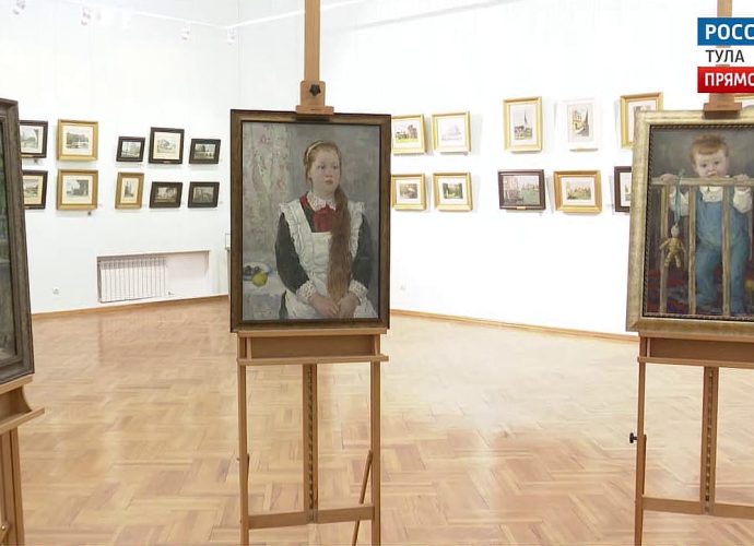 В музей П. Н. Крылова привезли портрет внучки художника - Алёнушки