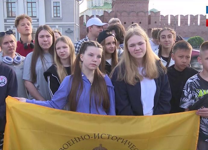 Тульские школьники отправились в лагерь «Страна героев»