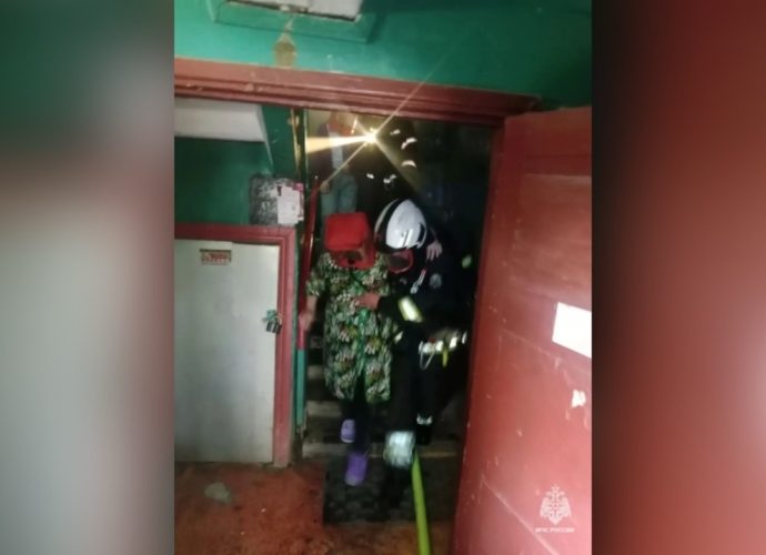 Тульские спасатели за сутки выезжали на три пожара