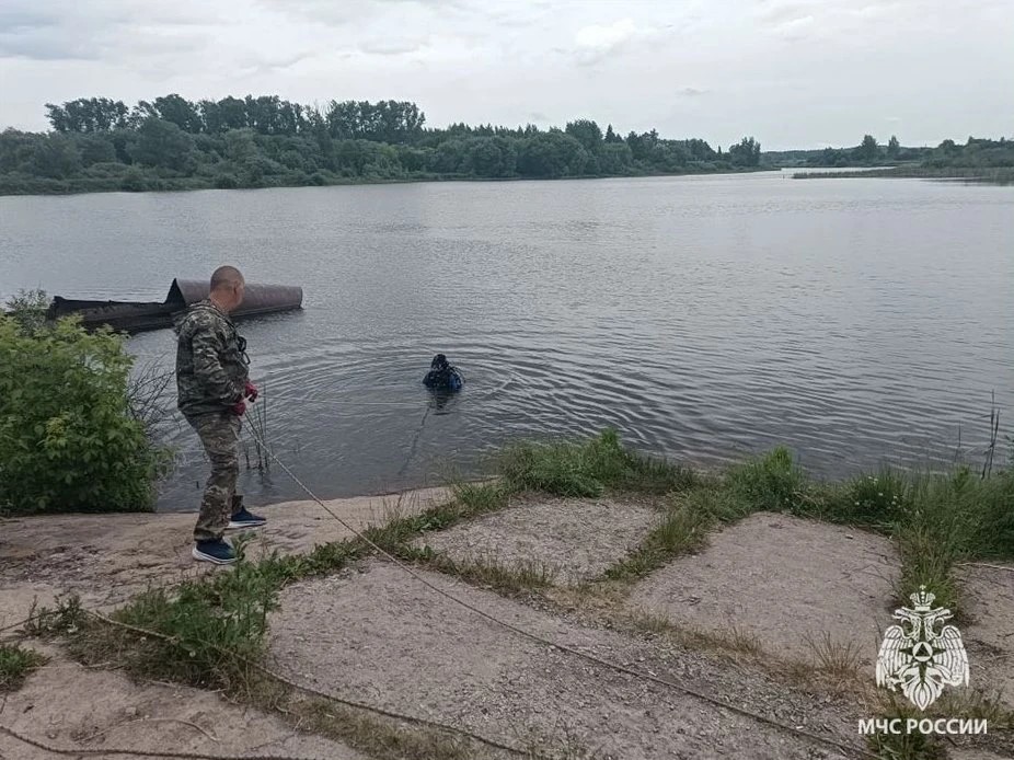 В водоеме поселка 8 Марта Узловского района утонули две девочки В водоеме поселка 8 Марта Узловского района утонули две девочки