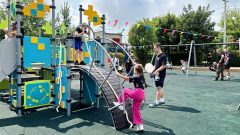 В Туле открылась первая в регионе обновлённая в этом году детская площадка