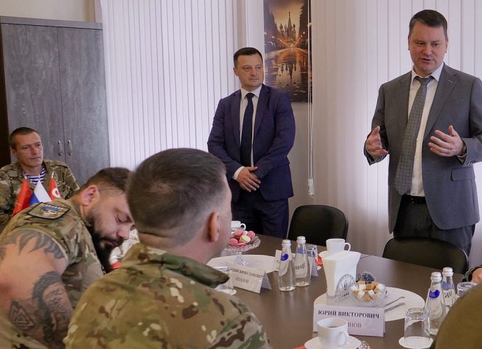 Председатель СФР Сергей Чирков в рамках рабочего визита в Тулу встретился с ветеранами СВО