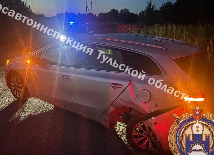 В столкновении двух автомобилей под Тулой пострадала пассажирка