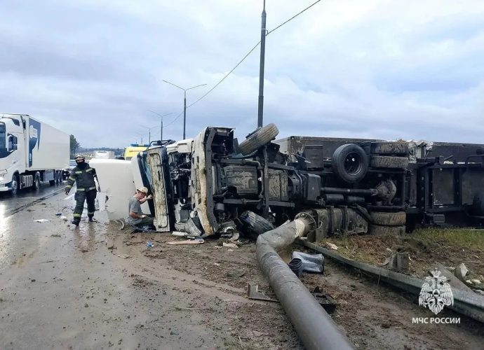 За сутки в Тульской области потушили 3 пожара и ликвидировали последствия 4 аварий