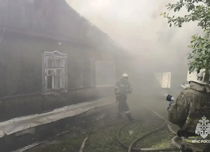 В Тульской области за сутки загорелись два частных дома