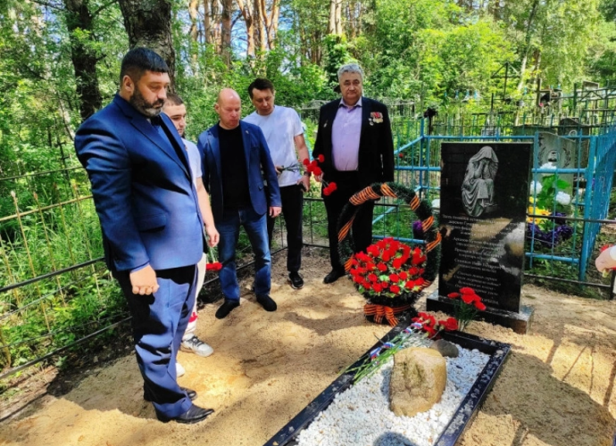 Поисковики направили письмо в администрацию Суворовского района с просьбой узаконить братскую могилу