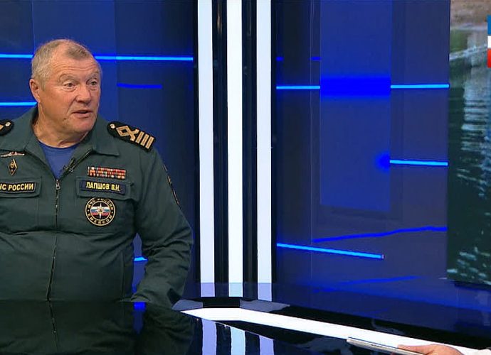 Владимир Лапшов