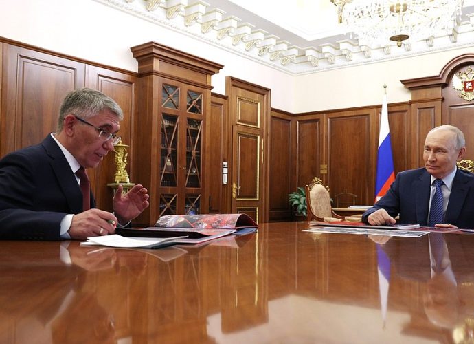 Дмитрий Миляев доложил Президенту о социально-экономическом развитии