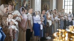 В Туле впервые прошло массовое крещение младенцев из многодетных семей В кафедральном соборе Успения Пресвятой Богородицы 21 июля состоялась первая акция «Многодетность – дар Божий».