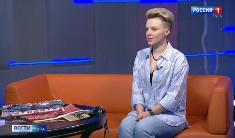Как на Куликовом поле знакомят с музейными профессиями: интервью с методистом Василисой Завалишной Как на Куликовом поле знакомят с музейными профессиями: интервью с методистом Василисой Завалишной