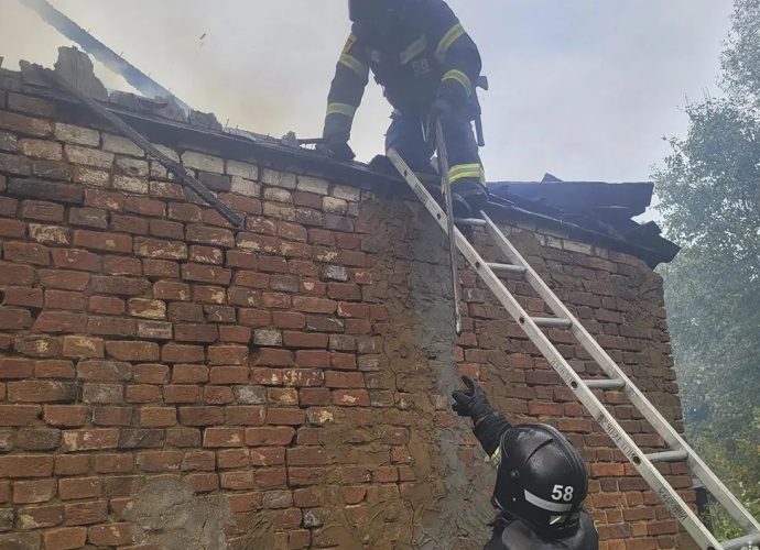 В Тульской области за сутки потушили четыре пожара