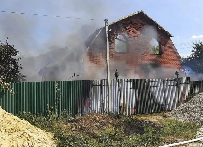 В узловской Дубовке при пожаре пострадал мужчина