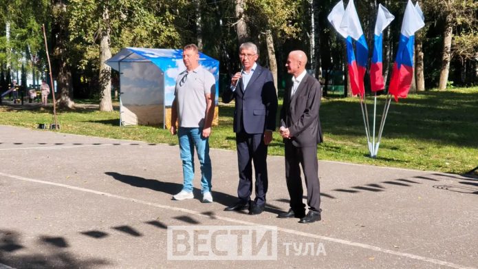 Дмитрий Миляев в свой день рождения приехал в родной Киреевск Дмитрий Миляев в свой день рождения приехал в родной Киреевск