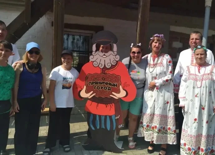 В Белёве прошел инклюзивный фестиваль «Радуга талантов»