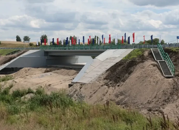 В Тепло-Огаревском районе досрочно открыли мост через реку Мутную