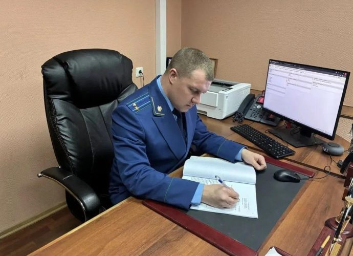 В Кимовске мужчину будут судить за убийство собутыльника
