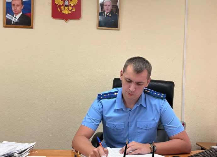 Житель Донского предстанет перед судом за выращивание конопли на участке 