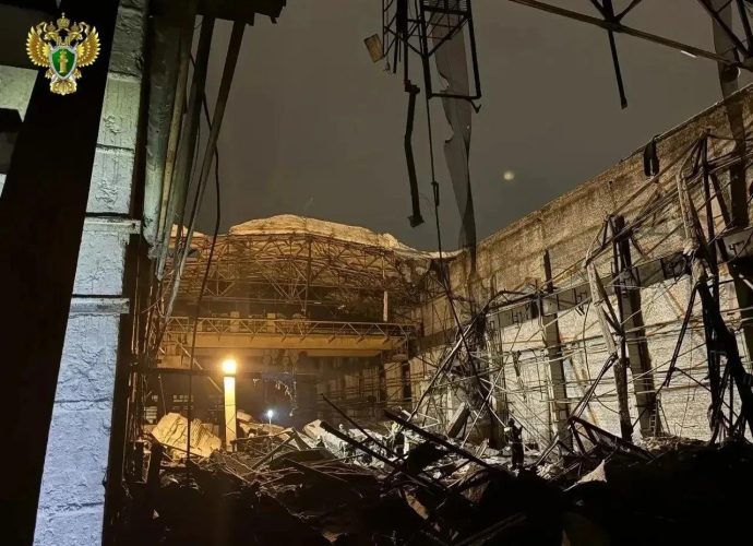 В Узловой главного инженера будут судить за гибель рабочих под обрушившейся крышей