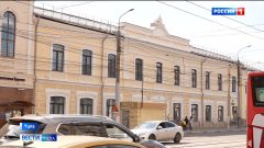 Родители тульских первоклассников готовятся к школе: в нашем сюжете - советы по выбору формы и ранца Родители тульских первоклассников готовятся к школе: в нашем сюжете - советы по выбору формы и ранца