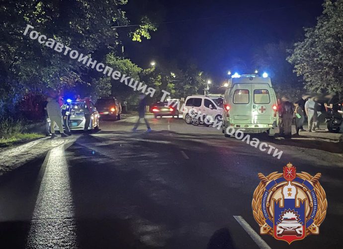 В Богородицке мотоциклист пострадал в аварии с легковушкой