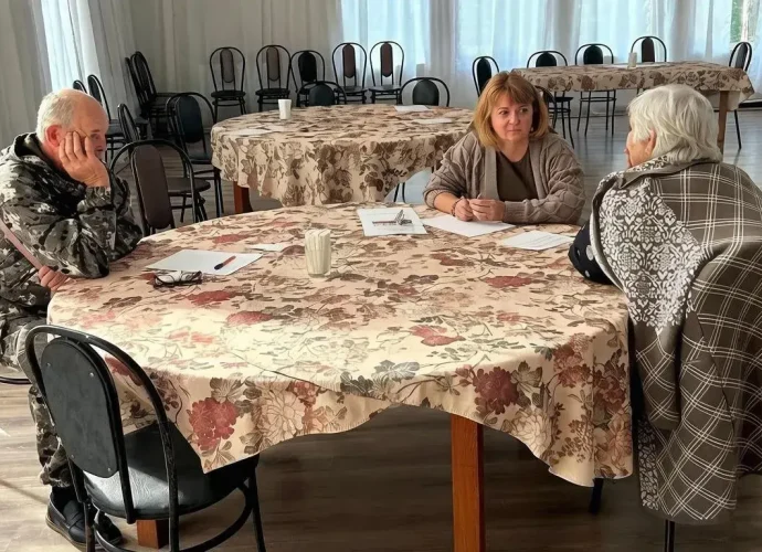 С тульскими семьями бойцов СВО беседуют психологи на выездных встречах