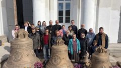 В Крестовоздвиженском храме поселка Ленинский состоялось освящение колоколов В Крестовоздвиженском храме поселка Ленинский состоялось освящение колоколов