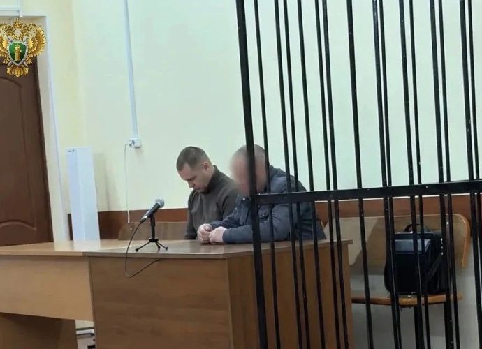 Житель узловой хотел заколоть мужчину брелком