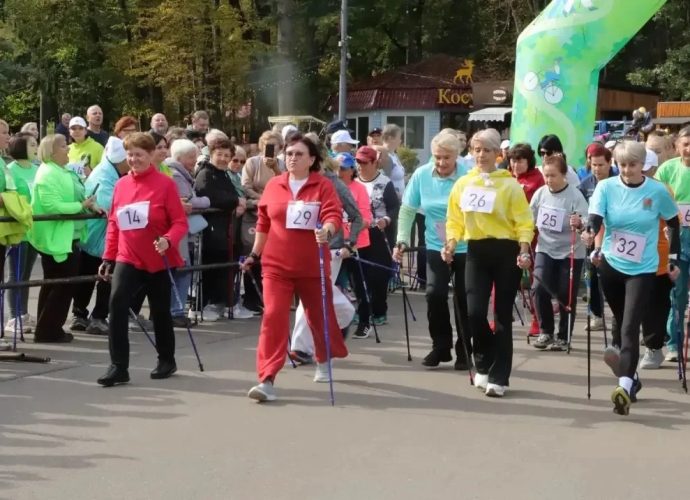В Туле состоялся Фестиваль по северной ходьбе «Кубок муниципалитетов»