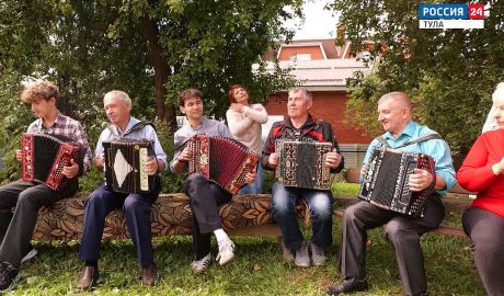 Душа народа: 40 лет народному ансамблю «Озорные переборы»