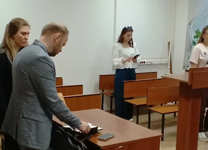 Бывшего начальника правового отдела УВД Москвы осудили за подделку документов в Щёкино