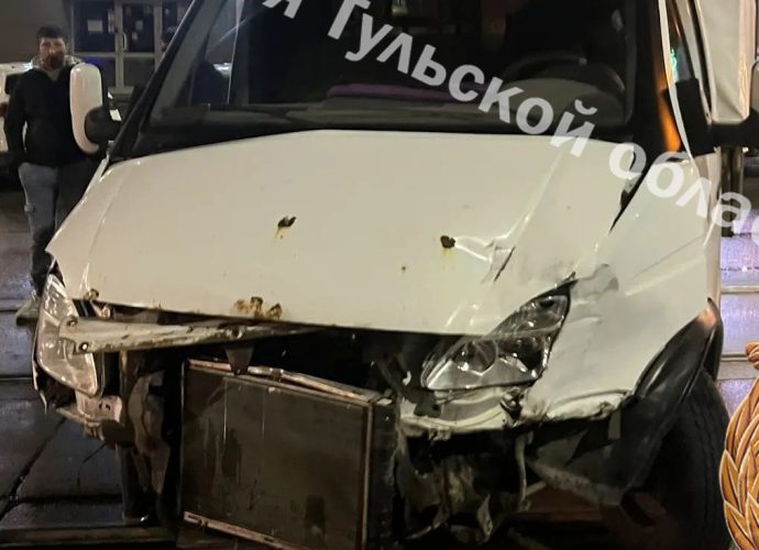 Младенец получил травмы в аварии на улице Октябрьской в Туле
