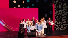 Дмитрий Миляев наградил победителей конкурса «Семья года»